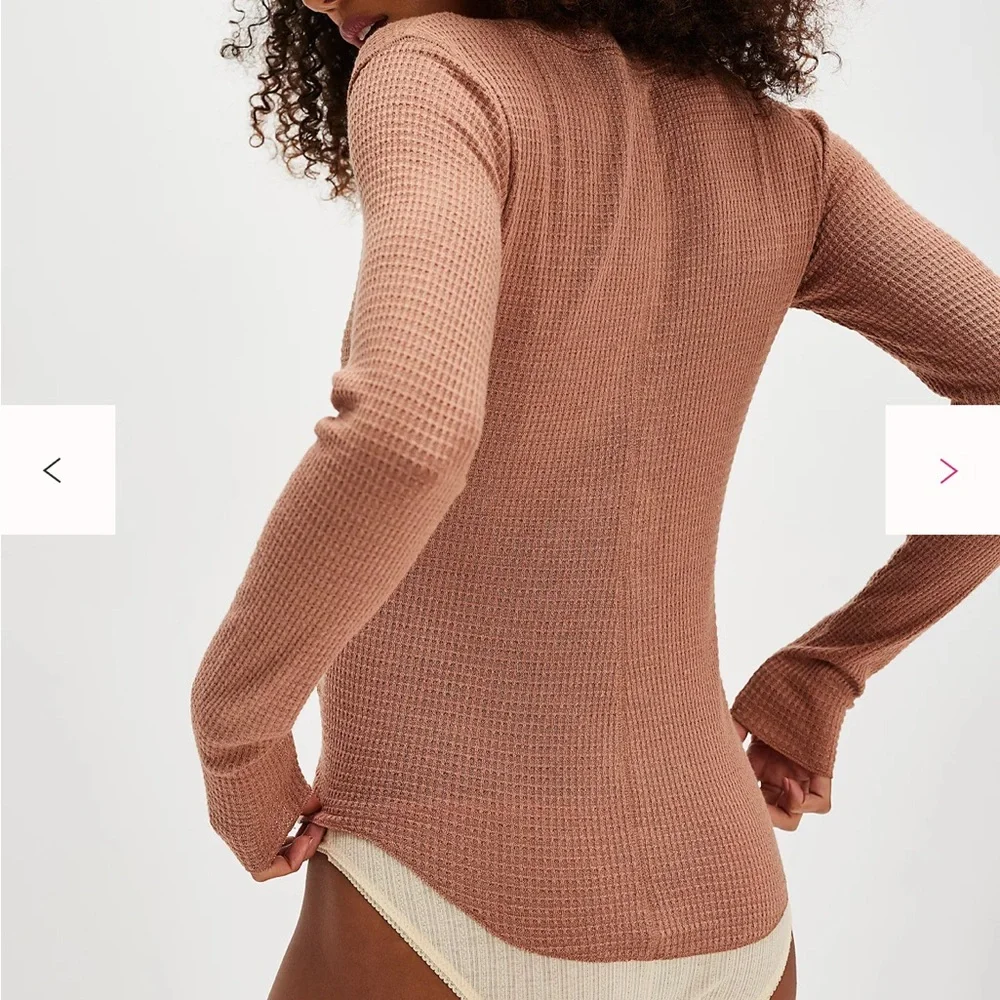 Free People Going Places Cardi Button - Picture 3 of 4